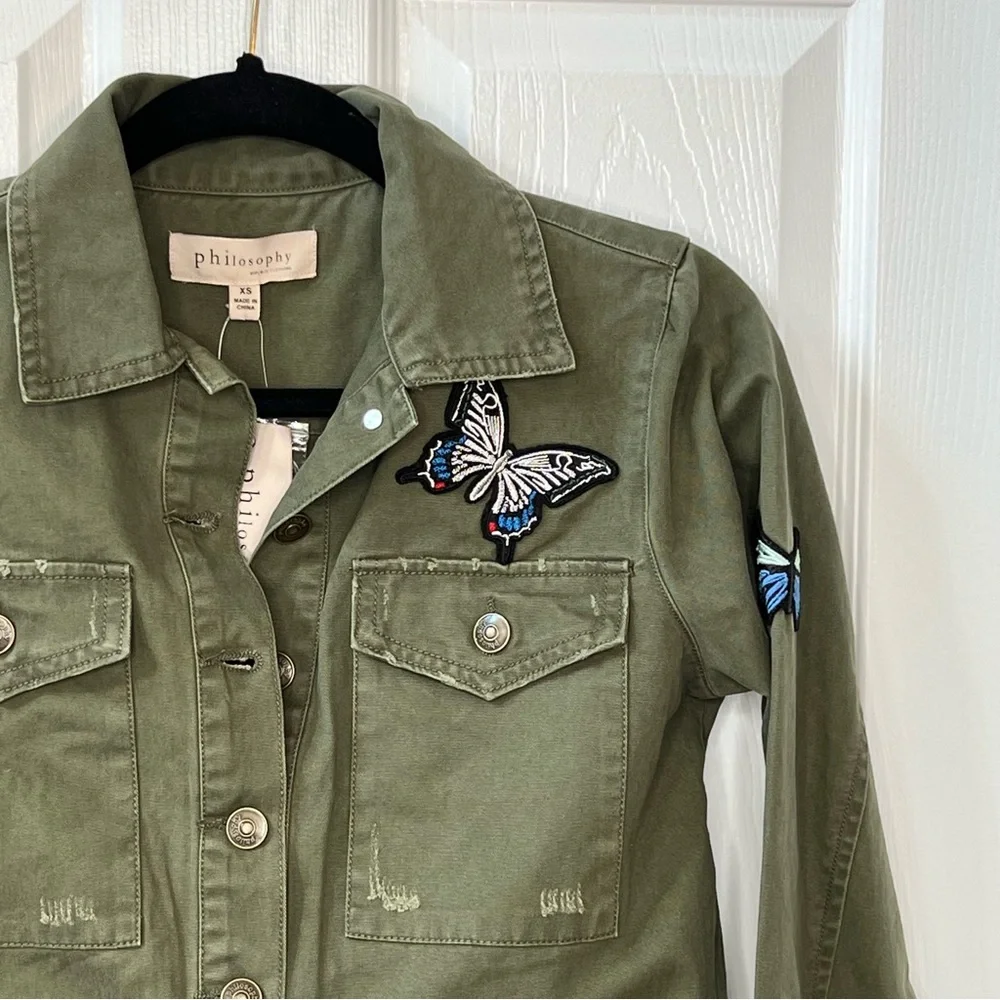 ⭐️ NWT Philosophy Olive Army Green Embroidered Butterfly Cropped Patch Jacket XS